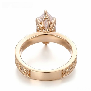 Anillo de Compromiso CARATOVA DIAMONDS, Personalizable, Plateado en Plata con Oro de 18K, Corte Brillante Redondo, Moissanita, Estilo Hiph Hop para Hombre - Product Image 1