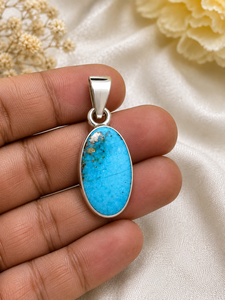 Colgante de Plata 925 con Piedra Preciosa Ovalada de Turquesa 100% Natural |   Colgante de Joyería con Cabujón de Turquesa Azul |   Colgante Hecho a Mano al por Mayor - Product Image 3