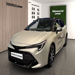 Toyota Corolla Touring S 2.0 GR Sport Wagon Usado, Automático, Faros LED, Control de Clima, Bajo Kilometraje, Vehículo de Exportación - Product Image 2