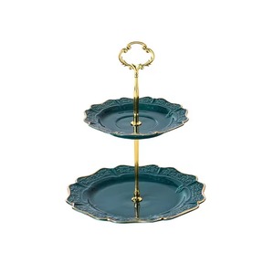 Plateau de service en céramique à deux niveaux en forme de fleur, vert céladon avec bord doré, nouveau style chinois, pour la présentation de desserts, utilisation pour les fêtes - Product Image 2