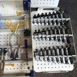 Juego de Retractores Cervicales Ortopédicos de Acero Inoxidable, Instrumentos Quirúrgicos para Columna Vertebral, Manuales, de Alta Calidad, Certificados por MOL - Product Image 3