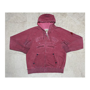 Proveedor de Sudaderas con Remaches, Sudadera Urbana de Alta Calidad con Adornos de Remaches, Impresión de Logotipo Personalizado y Bordado Disponible - Product Image 1