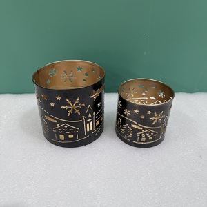 ชุดเชิงเทียนเหล็กดีไซน์งานฝีมือ 2 ชิ้น พร้อมลวดลายสลัก สำหรับตกแต่งบ้าน - Product Image 5