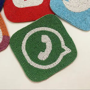 พวงกุญแจคริสตัลประดับลูกปัดรูปผลมะเดื่อ งานปักลูกปัดเม็ดเล็ก ของขวัญน่ารักสำหรับผู้หญิง กันน้ำ เป็นมิตรกับสิ่งแวดล้อม - Product Image 1