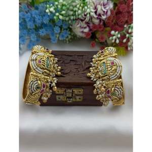 Inovamart Fashion Bangle-Shreya South Temple Openable Indian Ethnic Brass Casual Jewellery - Product Image 2