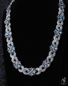 AARVA JEWELS Collier pendentif en argent 925 avec moissanite, chaîne à maillons floraux, plaqué rhodium, tendance ethnique pour femmes et hommes, bijoux de fête - Product Image 3