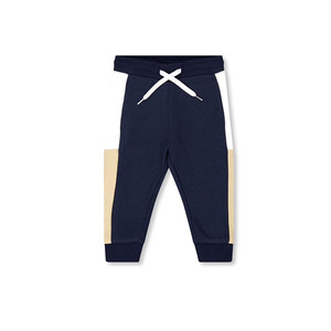 Vêtements de sport pour enfants : Ensemble de fitness à séchage rapide, tenue décontractée pour l'entraînement, vente en gros - Product Image 6