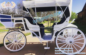 Carruaje de caballos vintage blanco AC Equipado Carruaje de caballos Fabricante Carruaje de caballos blanco cubierto real - Product Image 3
