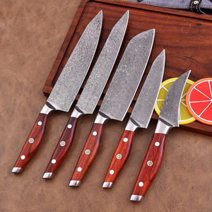 Ensemble de couteaux de chef en acier Damas Nordic Forge, cinq pièces, manches en bois Pakka, lames aiguisées ambidextres, ensemble de couteaux de cuisine faits à la main - Product Image 3
