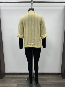 Chemise décontractée en coton rayé jaune pour femmes, col en v, manches 3/4, respirante, coupe régulière, haut d'été - Product Image 3