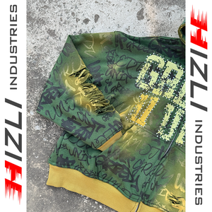 Sweat à capuche vert personnalisé effet soleil délavé avec poches, délavage vieilli, strass et impression sérigraphiée, en molleton épais 100% coton - Product Image 5