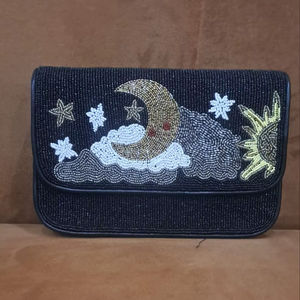 Sac à main décontracté en perles de verre colorées certifiées MS Handicraft, fait main en Inde, forme personnalisée - Product Image 1