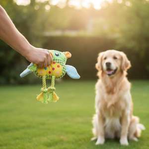 YOMMY Lolo el Búho, Juguete Interactivo para Mascotas de 35*30cm, Peluche Suave y Duradero para Perros y Gatos - Product Image 6