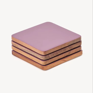 Posavasos de madera de alta calidad para bebidas frías y calientes que protegen las mesas del calor, la humedad, los anillos de agua y las manchas. - Product Image 1
