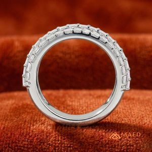 Anillo de Boda de Lujo Maed Jewels LR 20 NYE de Plata de Ley 925 con Moissanita Baguette Engastada en Puntas, Anillo de Eternidad Completo para Mujer, EE. UU. - Product Image 4