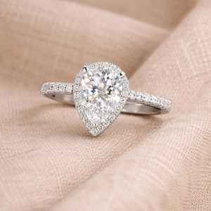 Anillo de compromiso con halo de diamantes de corte pera de moissanita para mujer, plata 925, regalo de aniversario para amantes - Product Image 2