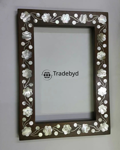 กรอบรูปงานฝีมือประดับเปลือกหอยมุกคุณภาพพรีเมียม ทำด้วยมือโดย Tradebyd - Product Image 5