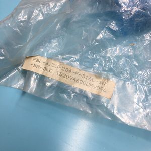 Válvula Fujikin FBL-6.35-2B4-F-316L-IN-BR-DLC - Equipo y Piezas de Semiconductores de Confianza con Legado Global - Product Image 5