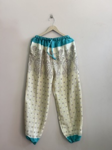 Pantalones Harem de Seda Estilo Gitano Indio, Pantalones de Yoga Cómodos, Pantalones de Pijama - Product Image 2
