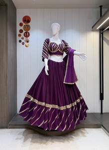 Lehenga Choli en tissu Vatican avec bordure à miroirs épaisse de 8 mètres, Dupatta en cambrass à motifs plaqués, pour mariage et fêtes - Product Image 4