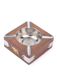 Cenicero Cuadrado de Madera y Metal al por Mayor, Cenicero de Lujo para Cigarros de Madera Sheesham con Inserto de Acero Inoxidable y Detalles en Latón - Product Image 6