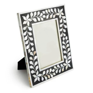 Miroir mural encadré en mosaïque élégante de haute qualité, avec des touches artisanales uniques, pour la maison, la salle de bain ou un restaurant. - Product Image 4