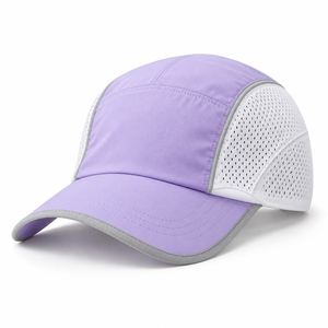 Gorras de running unisex con ajuste regulable, materiales ligeros e interiores que absorben el sudor para caminar, trotar y hacer ejercicio. - Product Image 1