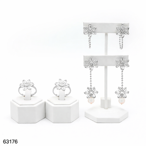 MOLL JEWELLERS - Juego de Anillo y Pendientes de Lujo con Baño de Oro de 24K y Aleación de Zinc con Circonitas, para Mujer, Certificado para Bodas, Compromisos y Fiestas - Product Image 5