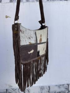 Sac bandoulière en cuir de vachette à franges en fourrure, patchs en cuir de vachette, sac à main en fourrure, sac bandoulière, sacs tendance style gypsy, vente chaude - Product Image 3