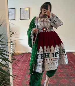 Vestidos de Novia Tradicionales Afganos, Traje Étnico para Mujer, Adecuado para Exportación de Ropa al por Mayor y Fabricación de Moda - Product Image 2