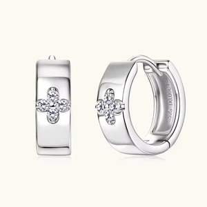Pendientes de aro de lujo de plata de ley 925 con diamantes, diseño de cruz, joyería Huggie para mujer, regalo. - Product Image 4