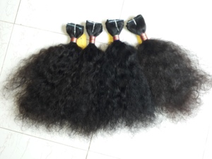 Cabello Humano Virgen Remy Indio Brasileño Seven Hills Pre-Adherido con Ondas Suaves, Tejido a Mano, Doble Trama, Grueso, 4 Onzas, Color Natural 60%+ - Product Image 1