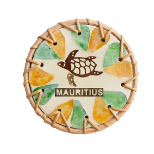 Posavasos de Mosaico de Concha Arcoíris Opulento - Borde de Ratán Tejido a Mano - Tapete Protector de Bebidas de Grado Profesional Resistente al Calor - Product Image 1