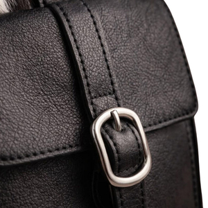 Bolsa de Viaje de Gran Capacidad con Borlas y Cierre de Cremallera, Tipo Weekender, en Piel Sintética - Product Image 4