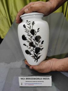 Brassworld India Urne de crémation peinte à la main en aluminium de 10 pouces Fournitures funéraires - Product Image 2