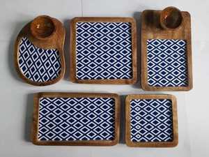 Plateau de service moderne Art Déco en bois à motif végétal, personnalisable avec logo gravé, écologique, pour mariage, multifonctionnel, floral - Product Image 2