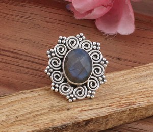 Vintage Boho Classic Bezel Setting <b>Labradorite</b> <b>Ring</b> Handmade 925 Sterling Silver Natural Gemstone Women's Wedding Anniversary - Product Image 4