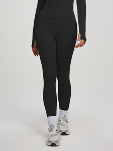 Ensemble de sport athlétique trois pièces sans couture Atlaset pour femme : soutien-gorge de yoga, leggings taille haute, veste d'entraînement – OEM ODM Marque Privée - Product Image 4