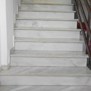 Revêtements de marches d'escalier en marbre onyx rouge moderne 2020 mm, surface polie, usage hôtelier de luxe, résistant à l'eau, écologique, garantie 1 an - Product Image 5