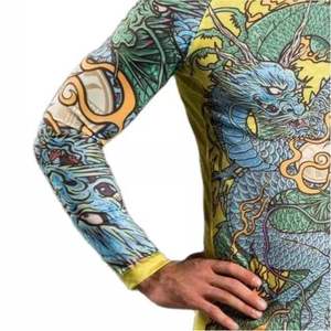 Vêtement de protection solaire pour homme, respirant, à séchage rapide, en polyester/nylon, imprimé par sublimation, anti-transpiration, personnalisable. - Product Image 3