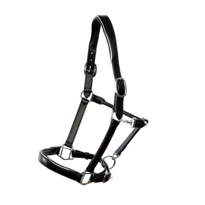 Licou en cuir de guanine intelligent de haute qualité avec rembourrage super doux et accessoire de ligne d'argent brodé - Product Image 1