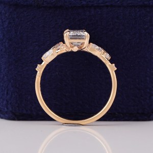 Anillo con forma de rama de árbol con diamante de corte esmeralda de 1.02 CT cultivado en laboratorio para mujer, oro sólido de 14k, diseño único y elegante, regalo de boda o promesa. - Product Image 2