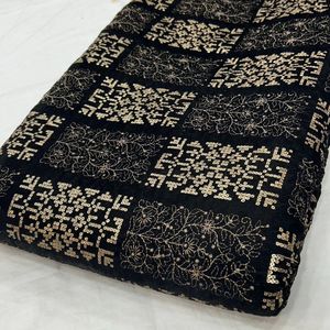 Tissu en velours élégant brodé avec un motif jacquard à paillettes pour robes de soirée, vêtements de cérémonie et robes de luxe - Product Image 4