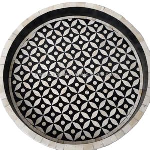 Plateau rond en incrustation d'os bleu marine avec motif floral blanc classique pour une décoration haut de gamme - Product Image 6