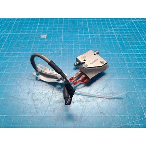 Micro-interrupteur Lam Research TF03076 d'occasion, pièces d'équipement semi-conducteur de génération précédente - Product Image 2