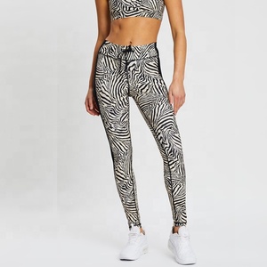 Leggings Deportivos de Cintura Alta para Mujer, Estampado Animal, Efecto Levanta Glúteos, Control de Abdomen, Anticelulitis, Spandex/Poliéster, para Yoga y Fitness - Product Image 5