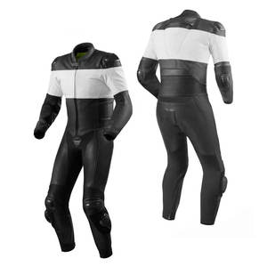 Traje de Motociclismo de Cuero Personalizado, Diseño Personalizado en Blanco y Negro, Traje de Cuero para Motociclistas de Carreras Rápidas para Pilotos Profesionales - Product Image 1