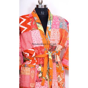 Nouvel arrivage : Kimono long pour homme ou femme en patchwork de soie Kantha, robes kimono en soie Kantha pour femme - Product Image 4
