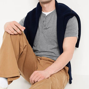 T-shirt Henley pour homme, manches courtes, coton, décontracté, vêtements d'été, fabrication sur mesure OEM, t-shirts à boutons, fabricant en gros, haute qualité - Product Image 5