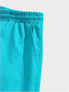 Ensemble T-shirt et short légers et respirants pour hommes, fabrication OEM, extensibles dans quatre directions, pour la course estivale - Product Image 3